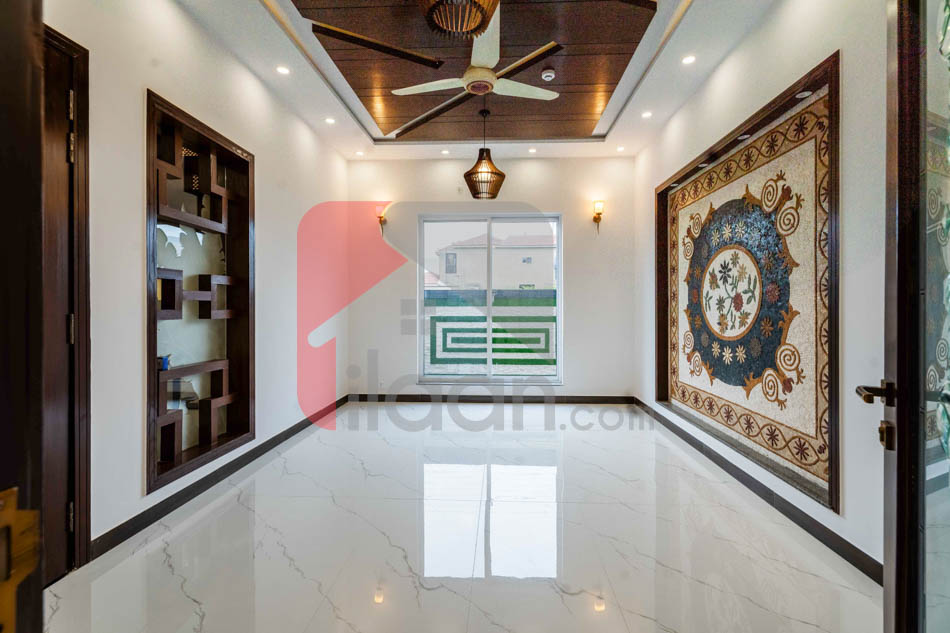 1 Kanal House for Sale in Block N, Phase 6, DHA Lahore