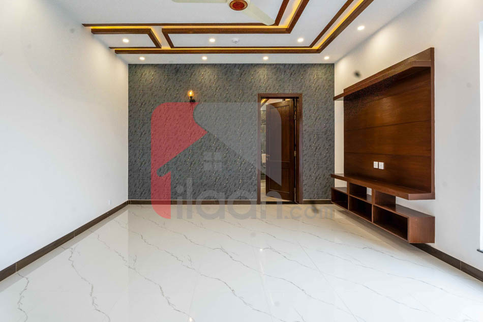 1 Kanal House for Sale in Block N, Phase 6, DHA Lahore