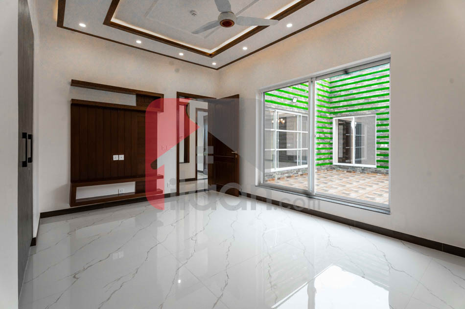 1 Kanal House for Sale in Block N, Phase 6, DHA Lahore