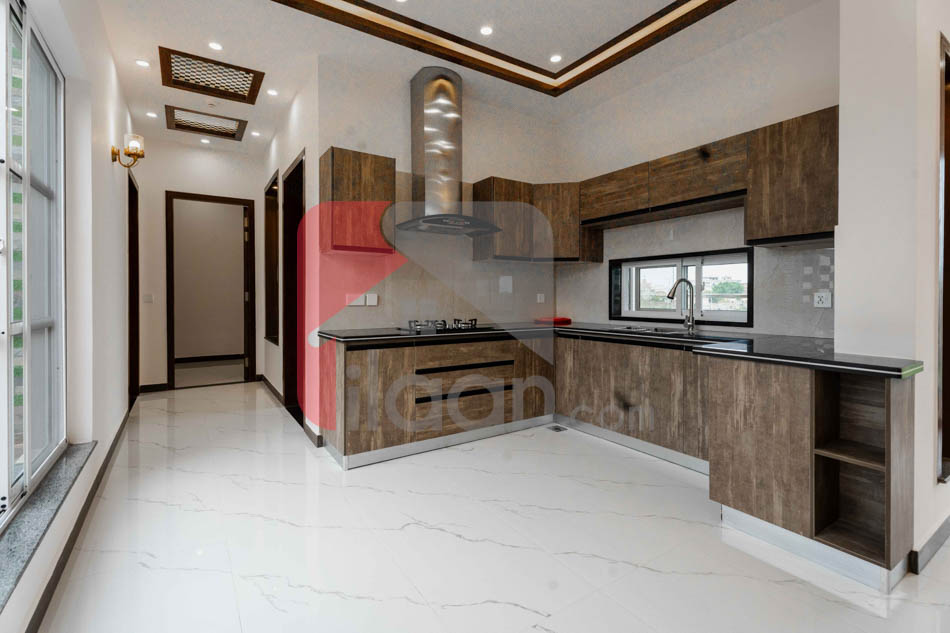 1 Kanal House for Sale in Block N, Phase 6, DHA Lahore