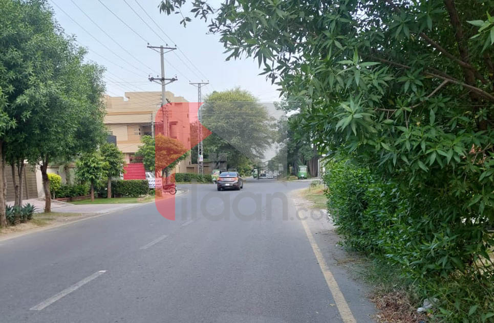 10 Marla Plot for Sale in Block K3, Phase 1, Wapda Town, Lahore