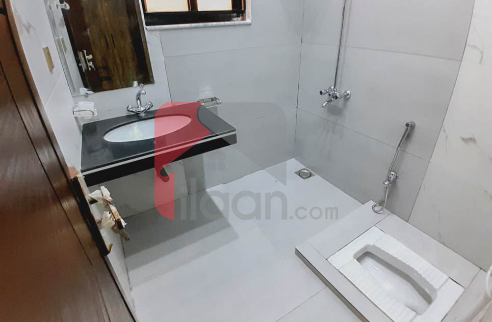 10 Marla House Sale in Phase 2, Nasheman-e-Iqbal, Lahore