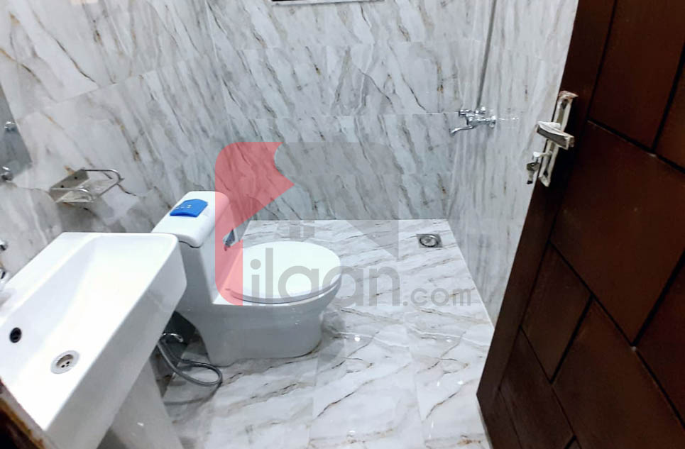 10 Marla House Sale in Phase 2, Nasheman-e-Iqbal, Lahore