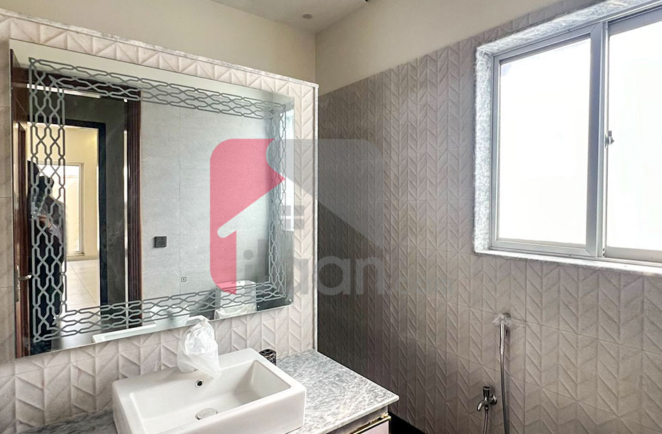 1 Kanal House for Rent in Phase 8 - Air Avenue, DHA Lahore