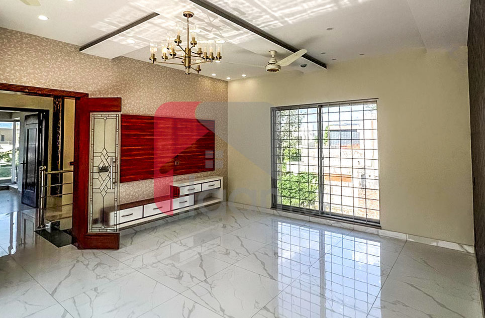 1 Kanal House for Rent in Phase 8 - Air Avenue, DHA Lahore