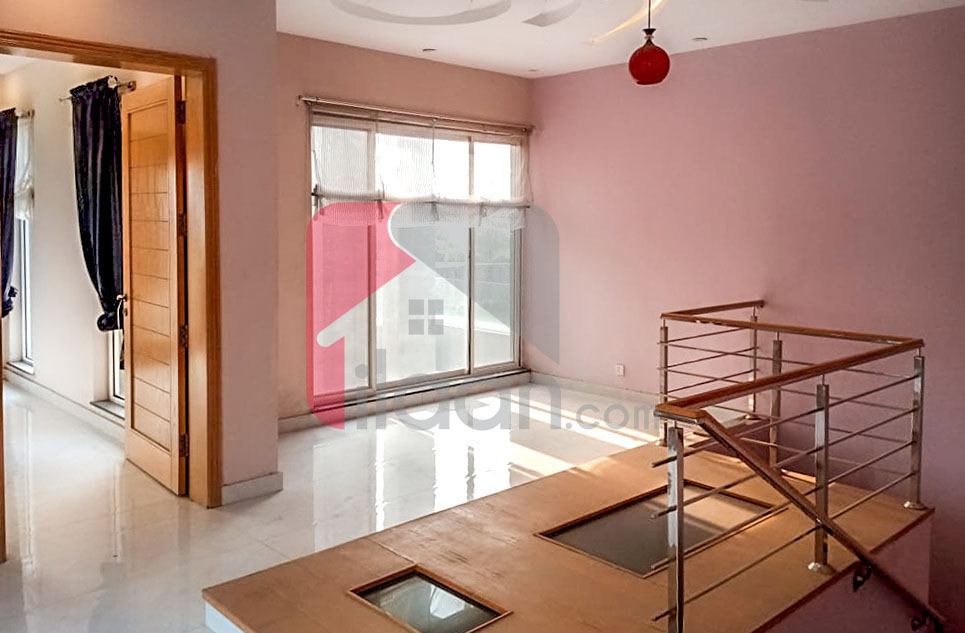 1 Kanal House for Rent (First Floor) in Block V, Phase 8, DHA Lahore