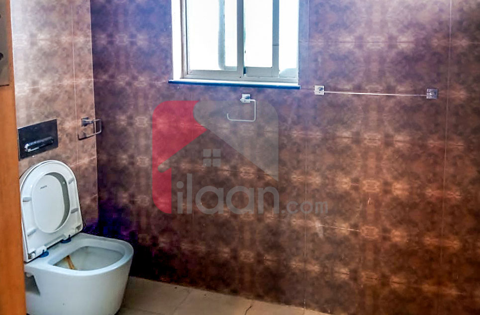 1 Kanal House for Rent (First Floor) in Block V, Phase 8, DHA Lahore