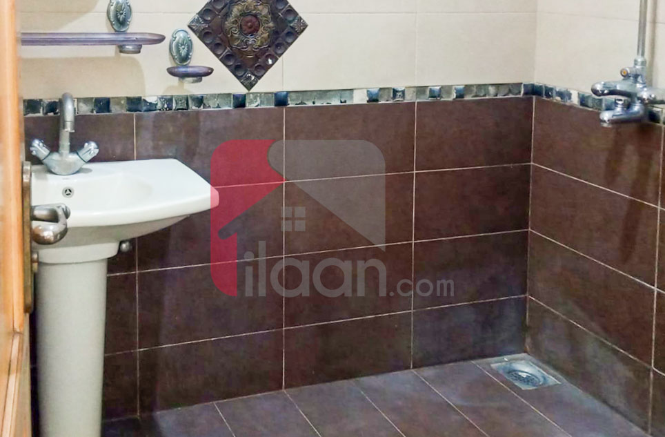 10 Marla House for Rent (Ground Floor) in Phase 8 - Air Avenue, DHA Lahore