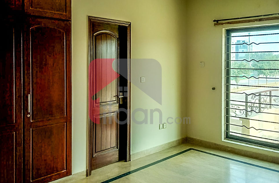 10 Marla House for Rent (First Floor) in Block A, Phase 6, DHA Lahore