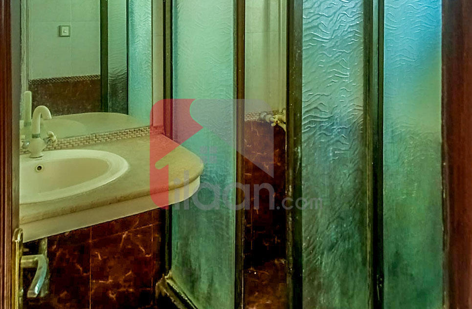 10 Marla House for Rent (First Floor) in Block A, Phase 6, DHA Lahore