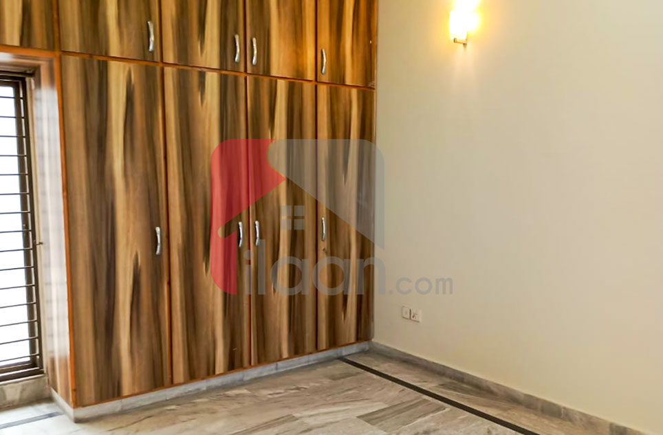 10 Marla House for Rent in Phase 6, DHA Lahore