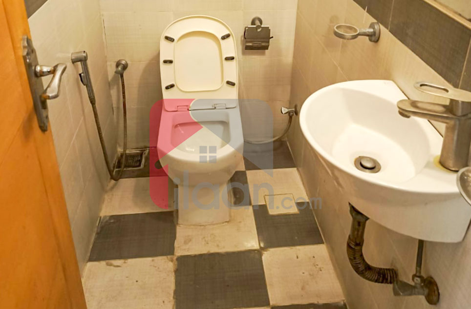 10 Marla House for Rent in Phase 6, DHA Lahore