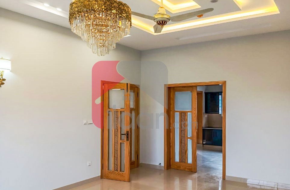 1 Kanal House for Sale in Block P, Phase 7, DHA Lahore