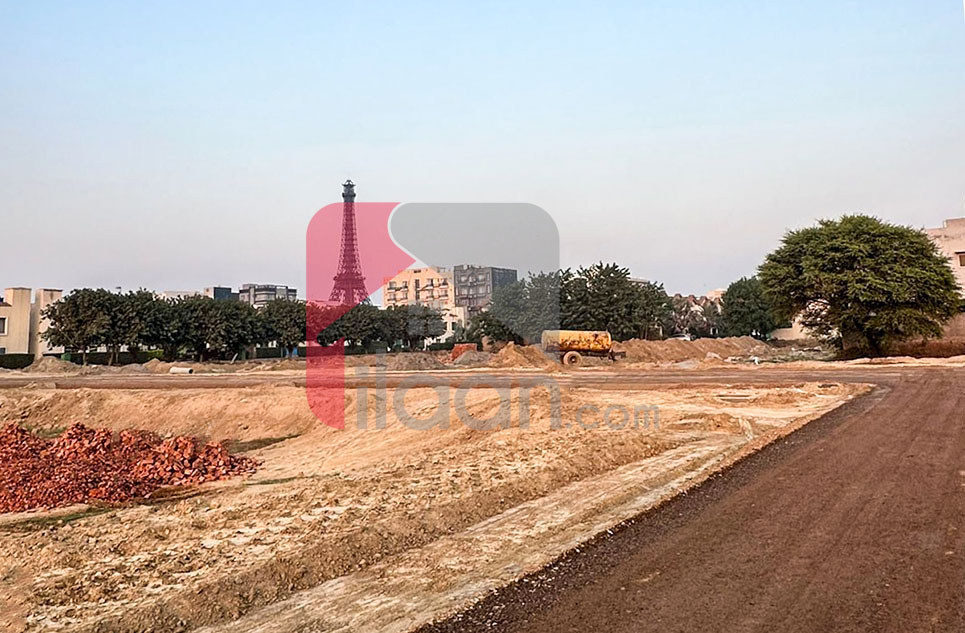 10 Marla Commercial Plot for Sale in Down Town Commercial, Sector E, Bahria Town, Lahore