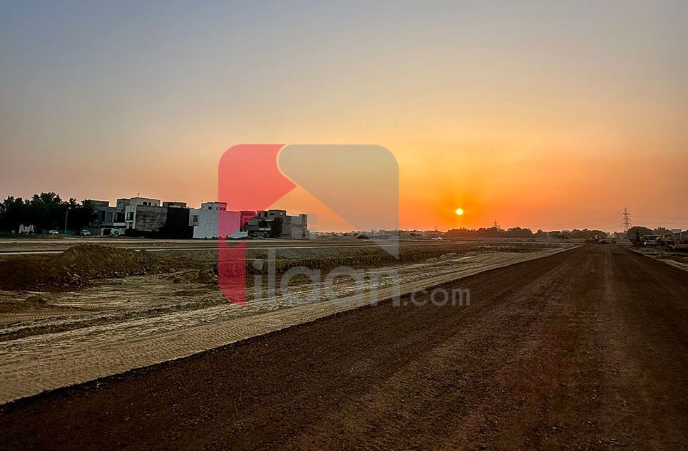 10 Marla Commercial Plot for Sale in Down Town Commercial, Sector E, Bahria Town, Lahore