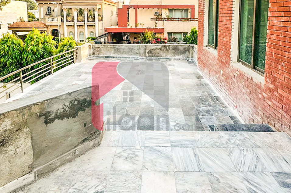 15 Marla House for Sale in Sector C, Bahria Town, Lahore