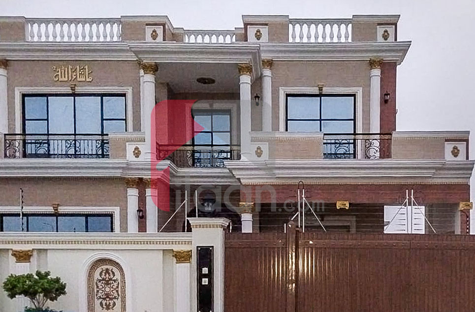 1 Kanal House for Rent in Phase 8 - Commercial Broadway, DHA Lahore