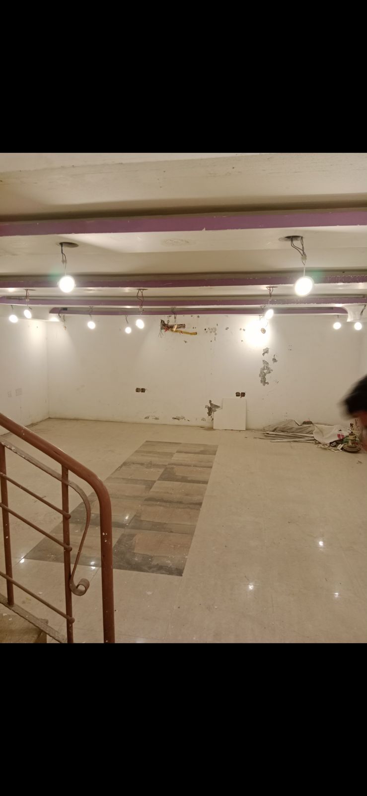 1,350 Sq.ft Plaza for Rent on MM Alam Road, Gulberg 3, Lahore