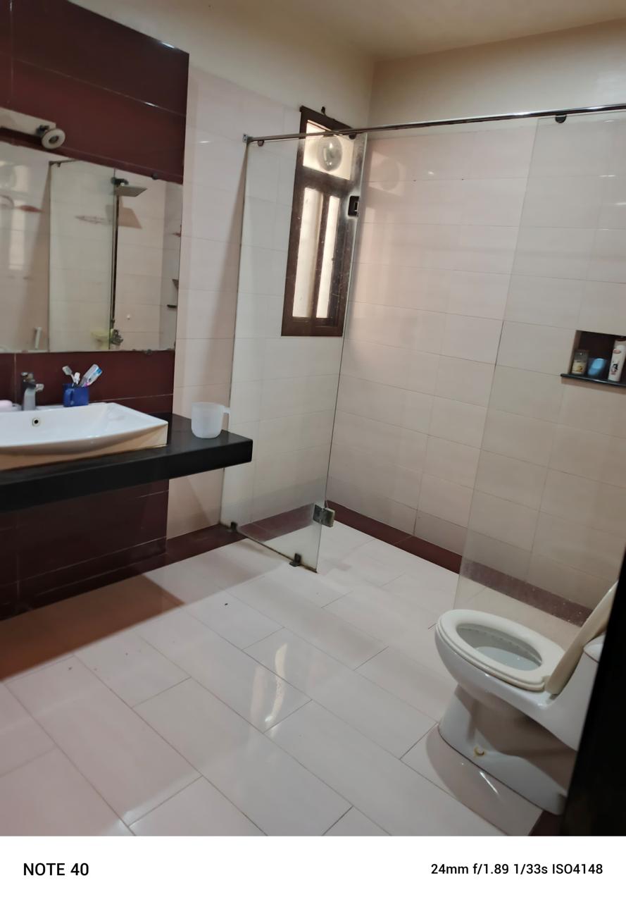 450 Sq.yd Bungalow for Sale in Block 7 Prime, Gulshan-e-iqbal, Karachi