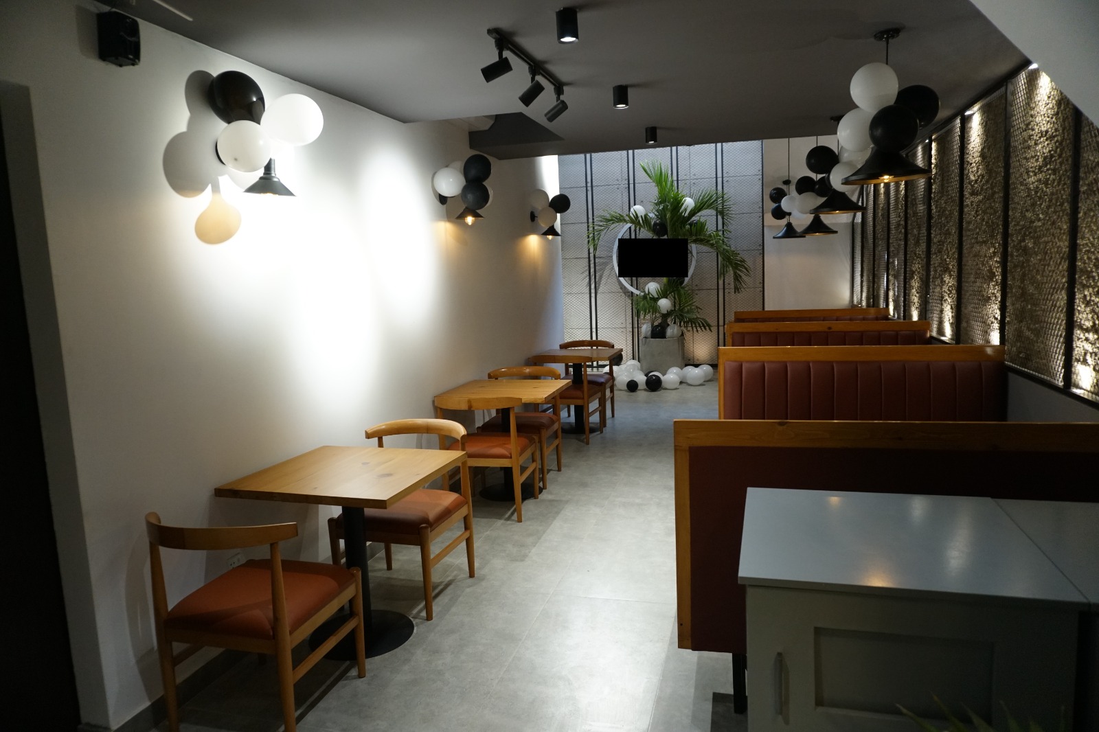 shops for rent in Phase 8 DHA Karachi