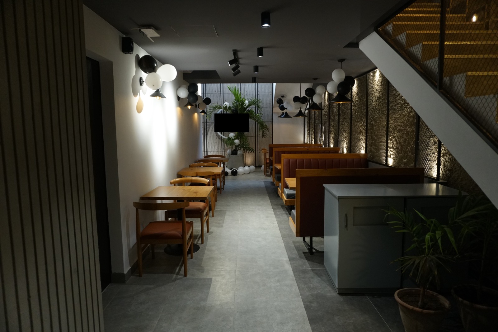 shops for rent in Phase 8 DHA Karachi