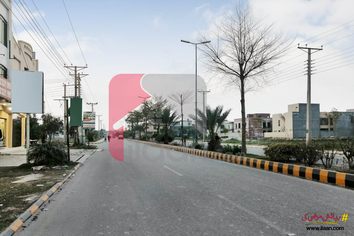 1 kanal plot for sale in Canal Garden Lahore