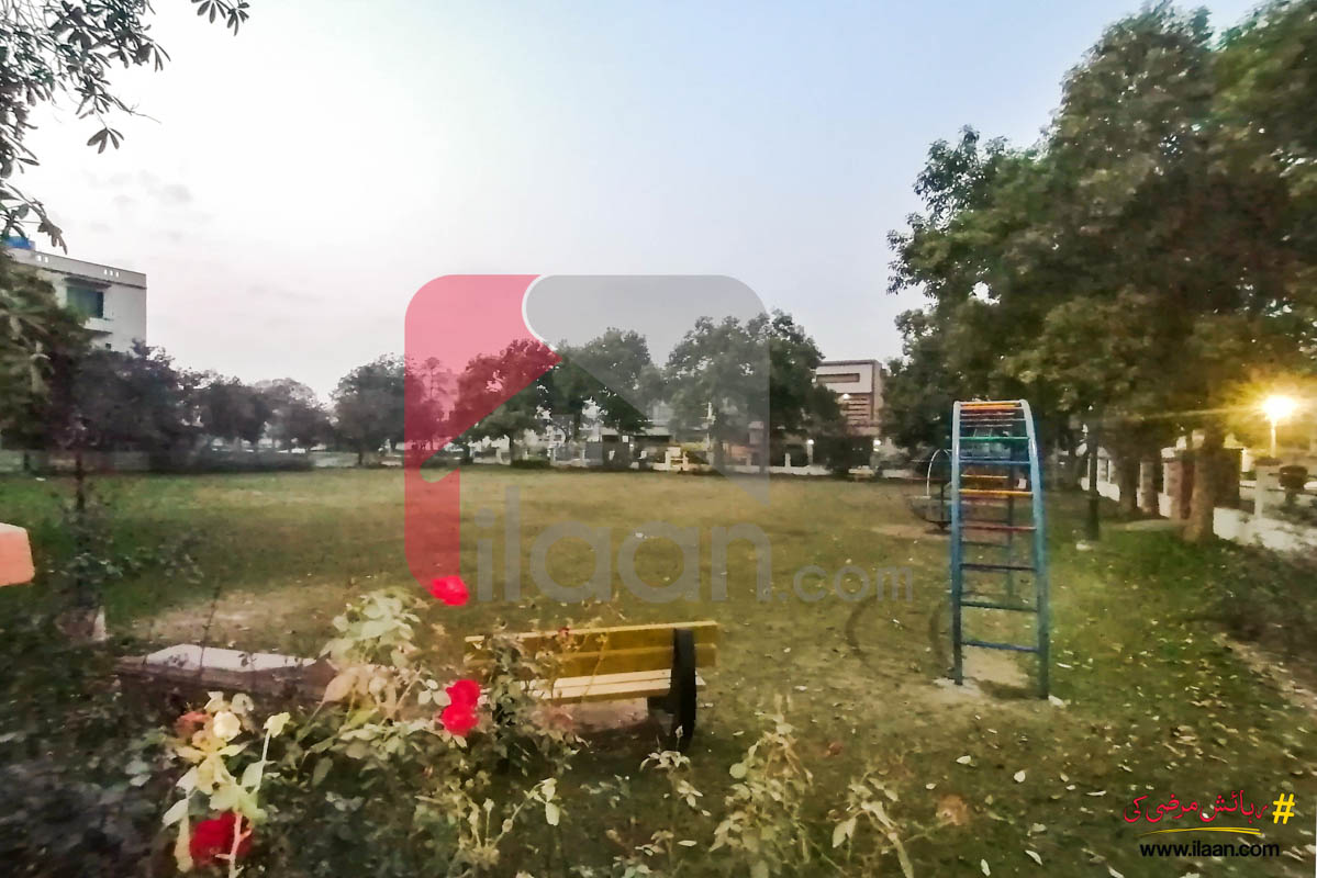 2 kanal plot for sale in Canal Garden Lahore