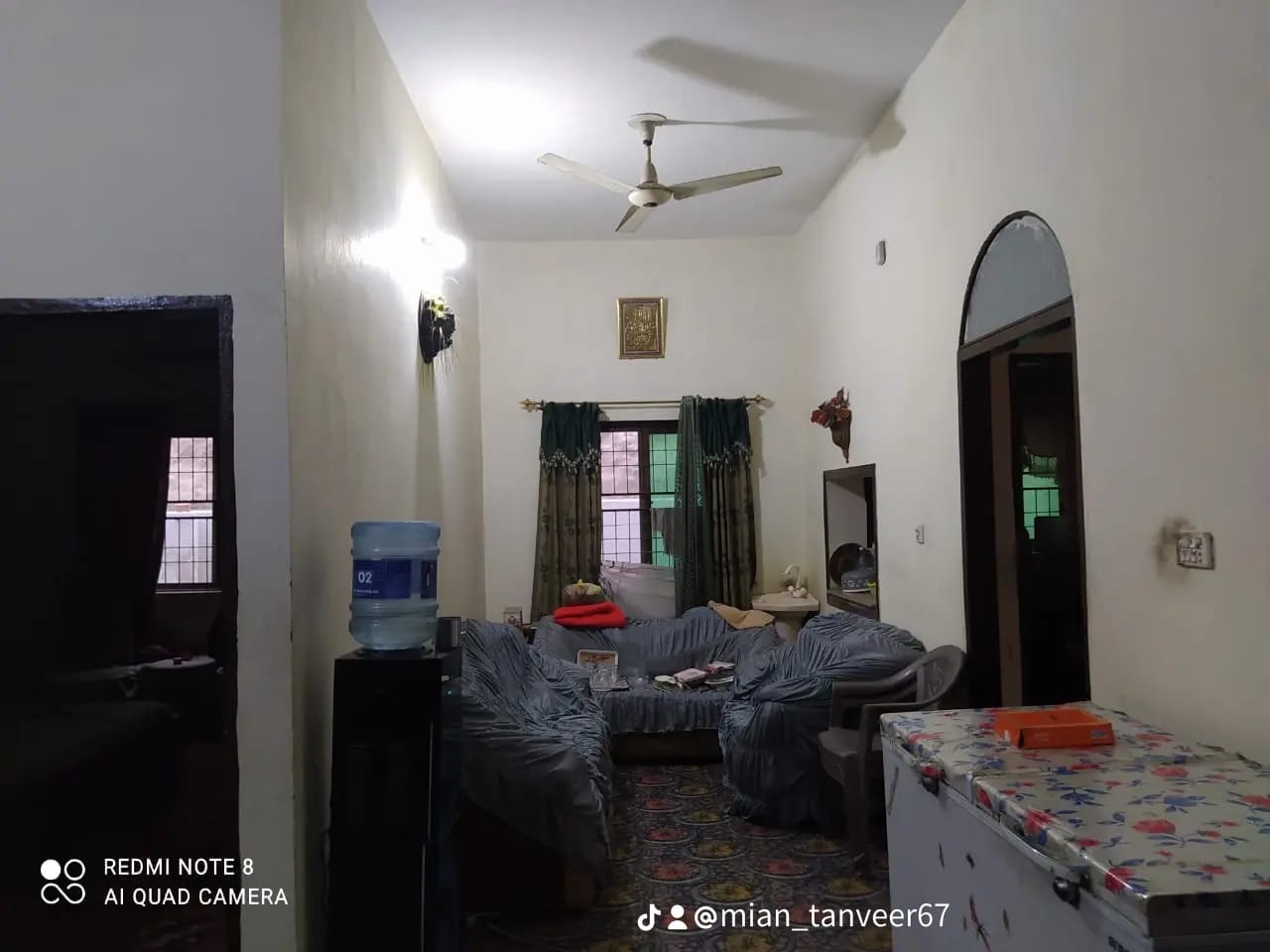 10 Marla House for Sale in Elite Town, Lahore