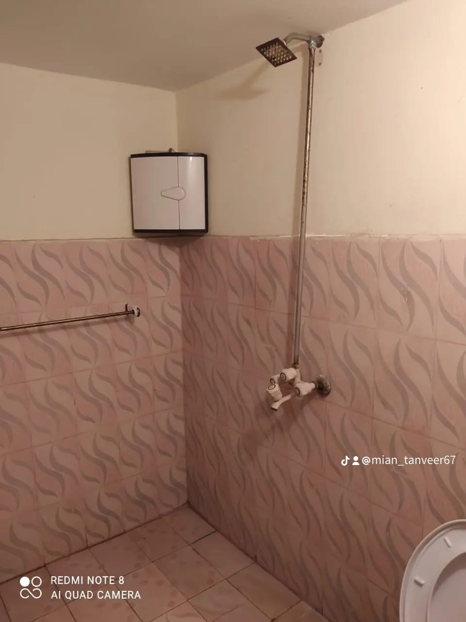 10 Marla House for Sale in Elite Town, Lahore