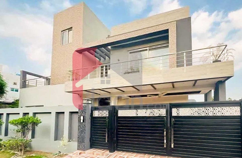 10 Kanal House for Sale in State Life Housing Society, Lahore