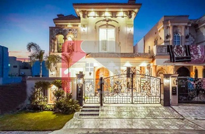 10 Marla House for Sale in Phase 8 - Air Avenue, DHA Lahore