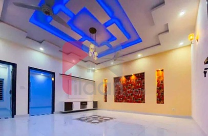 8 Marla House for Sale on College Road, Lahore