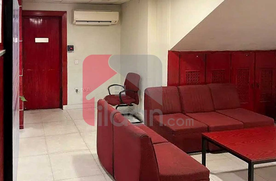 300 Sq.yd Office for Rent in Block 10A, Gulshan-e-iqbal, Karachi