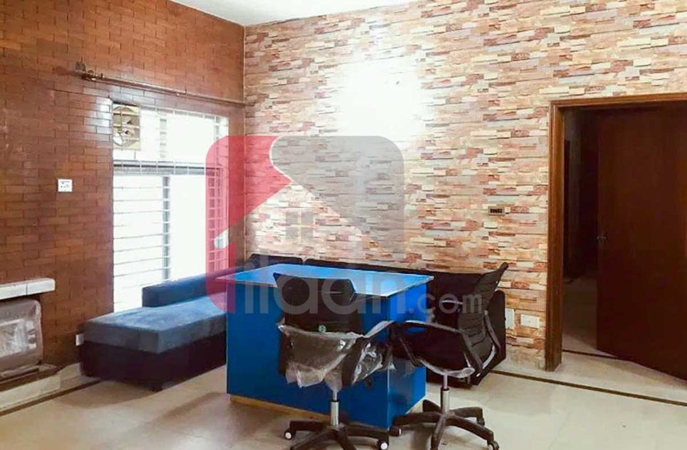 8 Marla Office for Rent in Garden Town, Lahore