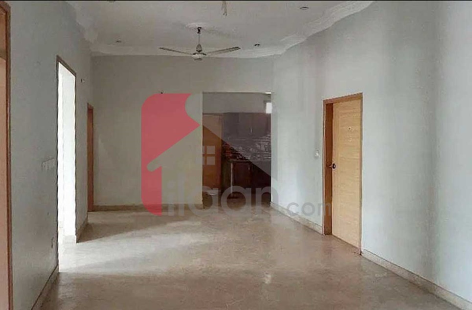 220 Sq.yd House for Rent (First Floor) in Block 7, Gulistan-e-Johar, Karachi