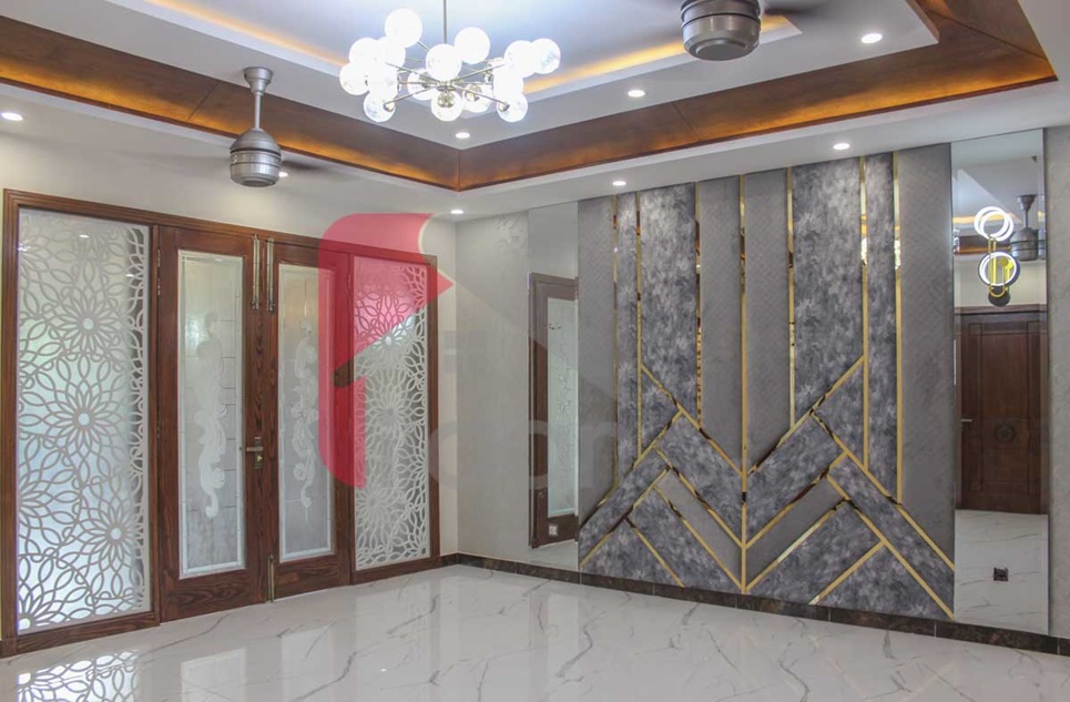 10 Marla House for Sale in Block A, Central Park Housing Scheme, Lahore