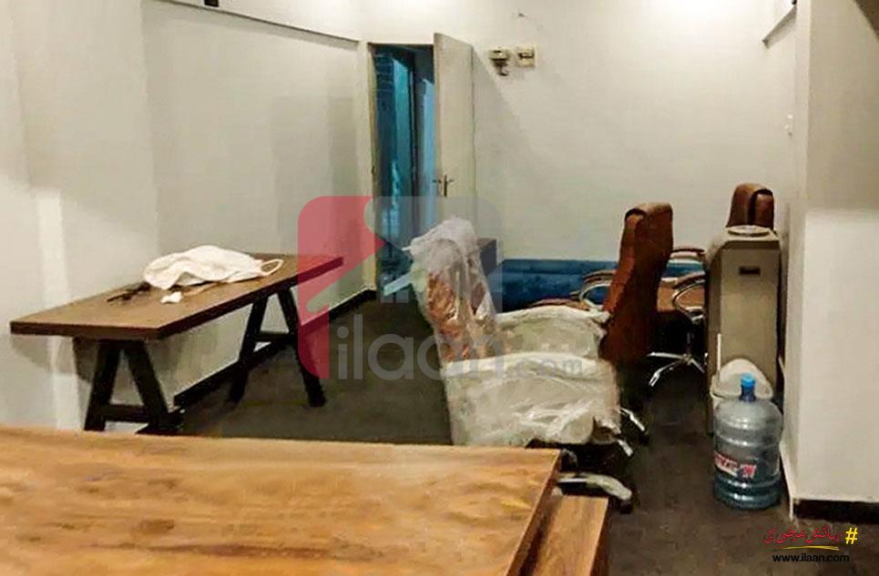 32.5 Sq.yd Office for Rent in Block 13A, Gulshan-e-iqbal, karachi