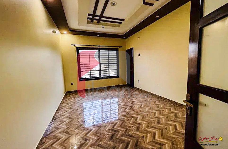 400 Sq.yd House for Rent (First Floor) in Block 6, Gulshan-e-iqbal, Karachi