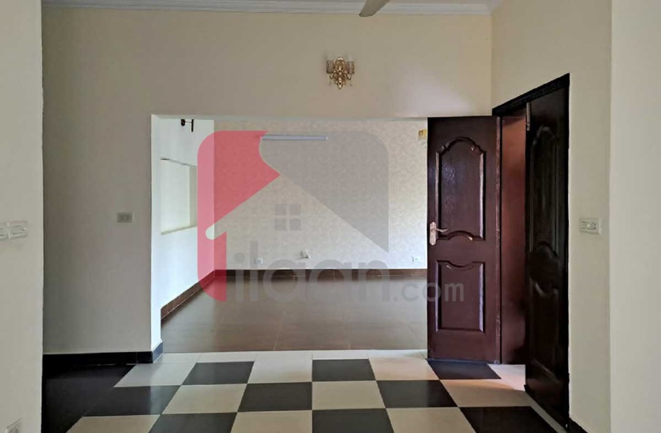 15 Marla House for Rent in Askari 11, Lahore