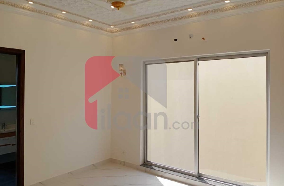 10 Marla House for Sale in Formanites Housing Scheme, Lahore