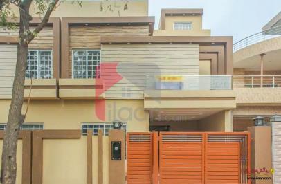 10 Marla House for Sale in Phase 1, Nasheman-e-Iqbal, Lahore