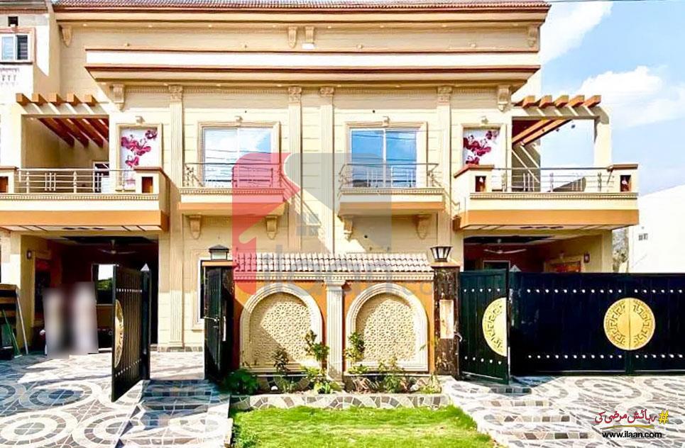 10 Marla House for Sale in Nasheman-e-Iqbal, Lahore