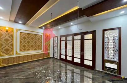 10 Marla House for Sale in Phase 2, Nasheman-e-Iqbal, Lahore