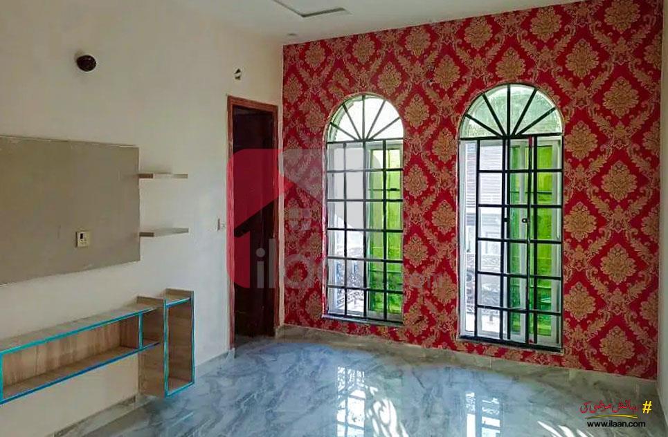 10 Marla House for Sale in Phase 2, Nasheman-e-Iqbal, Lahore