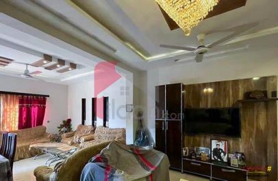 10 Marla House for Sale in Block E, Phase 1, Canal Garden, Lahore