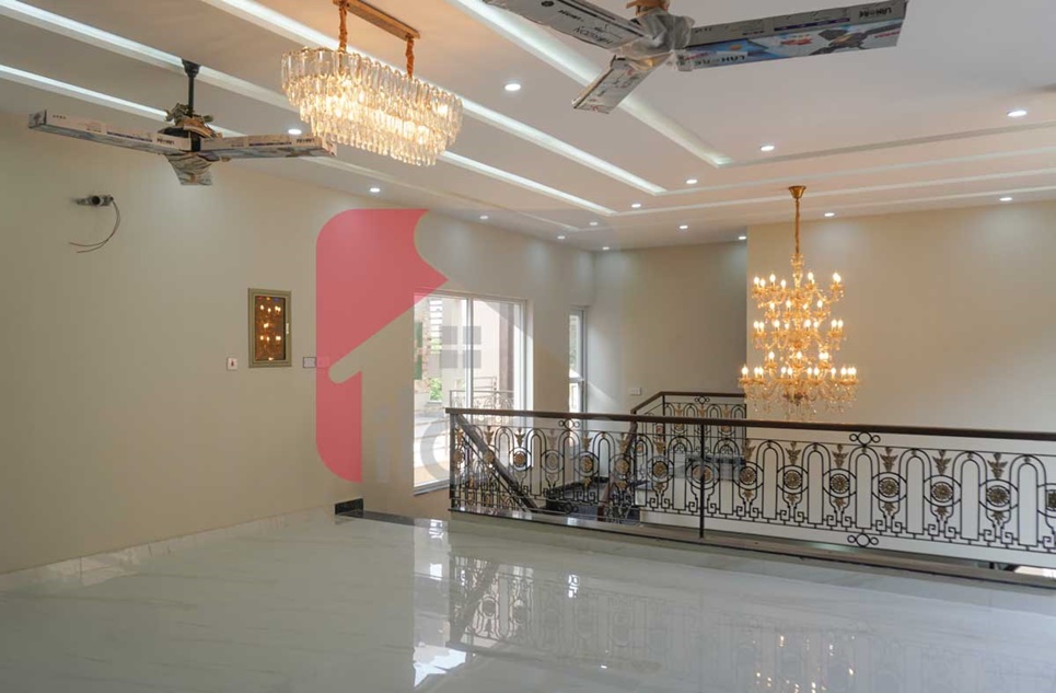 1 Kanal House for Sale in Block C1, Valencia Housing Society, Lahore