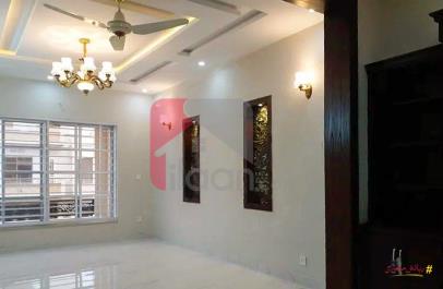 10.9 Marla House for Sale in G-13, Islamabad