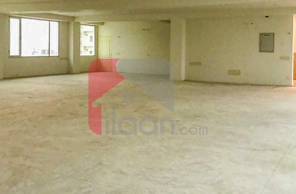 999 Sq.ft Office for Rent in Clifton, Karachi