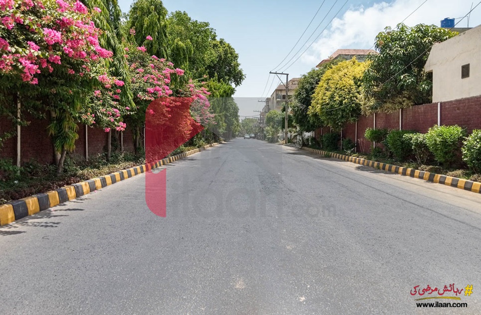15 Marla Plot for Sale in Canal City, Lahore