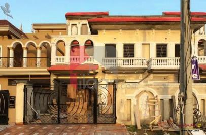 10 Marla House for Sale in Architects Engineers Housing Society, Lahore